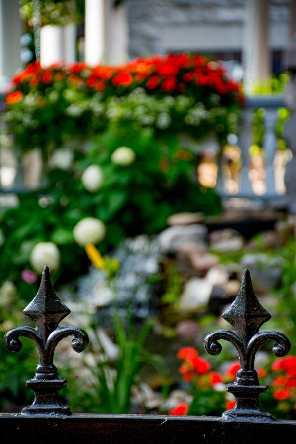 The Secret Garden Inn Kingston Exterior foto